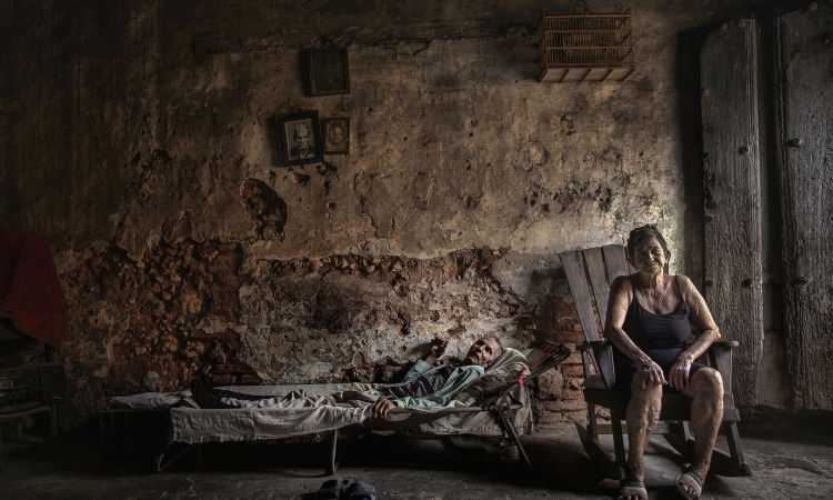 ��������Ӱ�������ϻ���ϯ��Ӱ��Ʒ