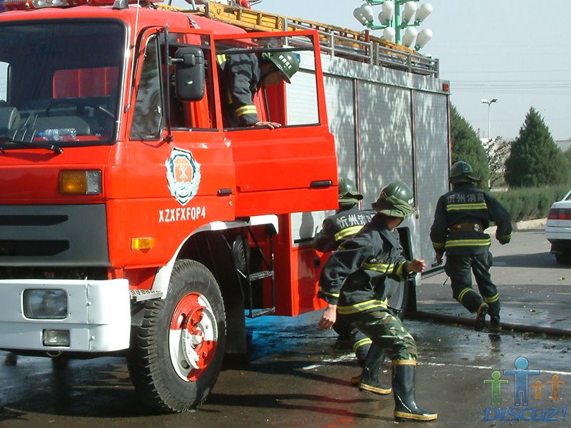 ������żȻ�Ļ���,�����������������ĳ���,������������������˲��!�𾯾�������!