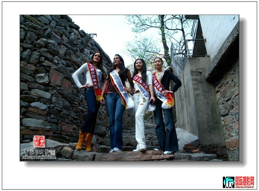 ���ڹ�ɽ���ҵ��ʹ�԰����ɽ����