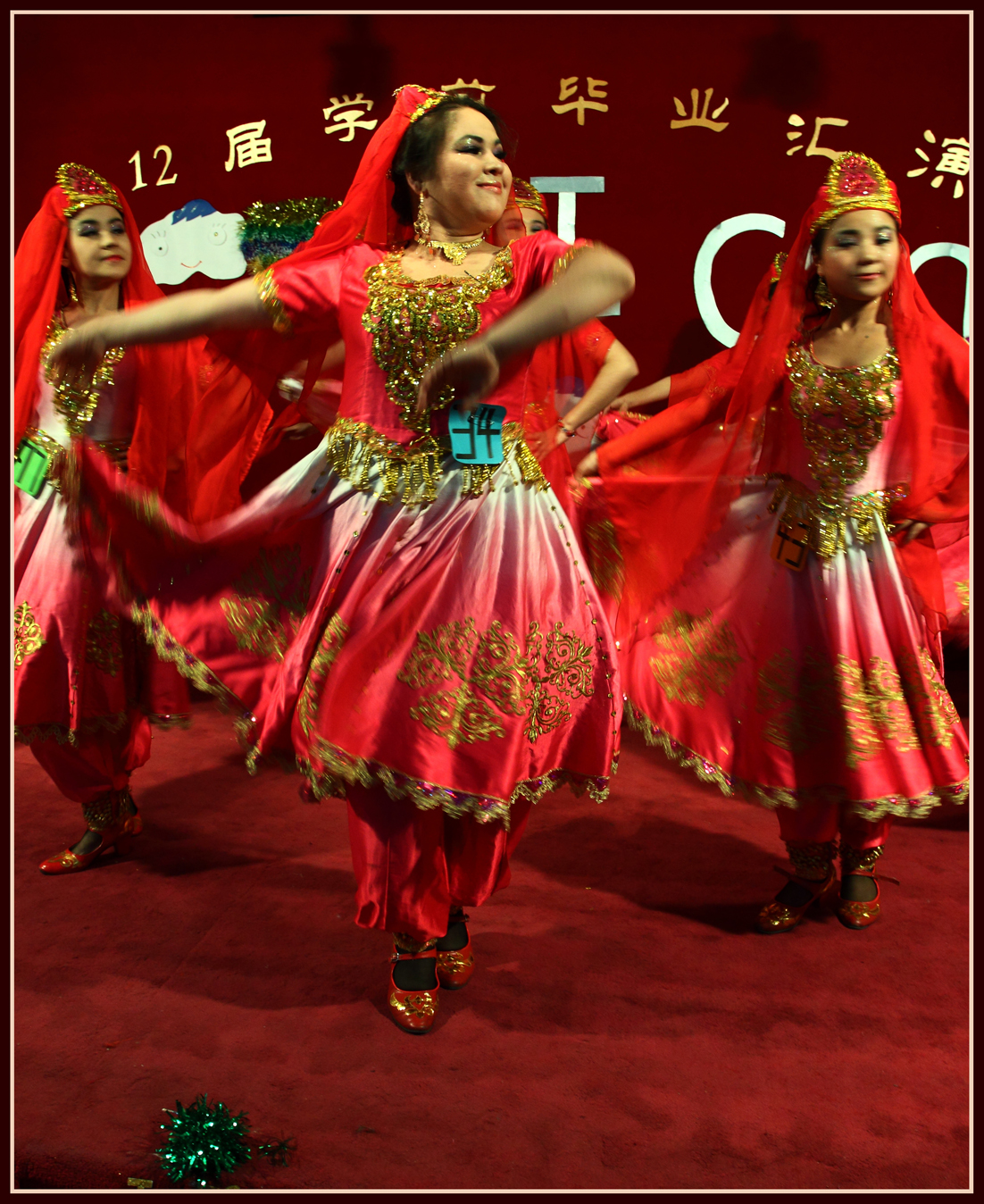 ��������