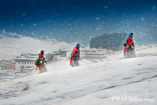 05.�˶�����Ʒ������ʥ֮·��Pilgrim Road.jpg