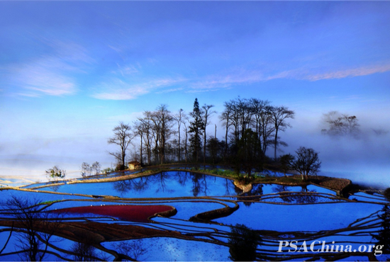 13.������Ʒ������ɫ��ء� The blue heaven and earth.jpg