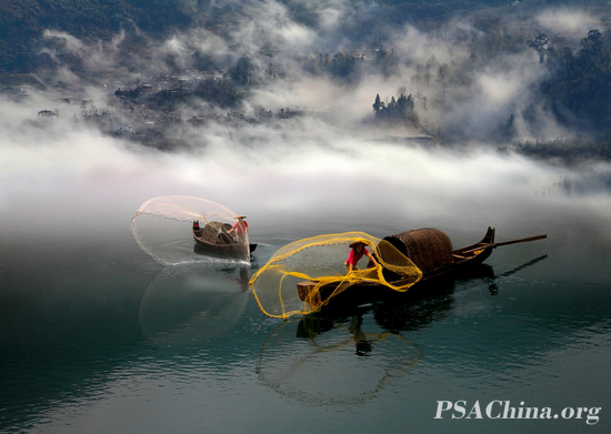 06.����H.M.SPA����Ʒ����������Ӱ��The Shadow of Netts.jpg