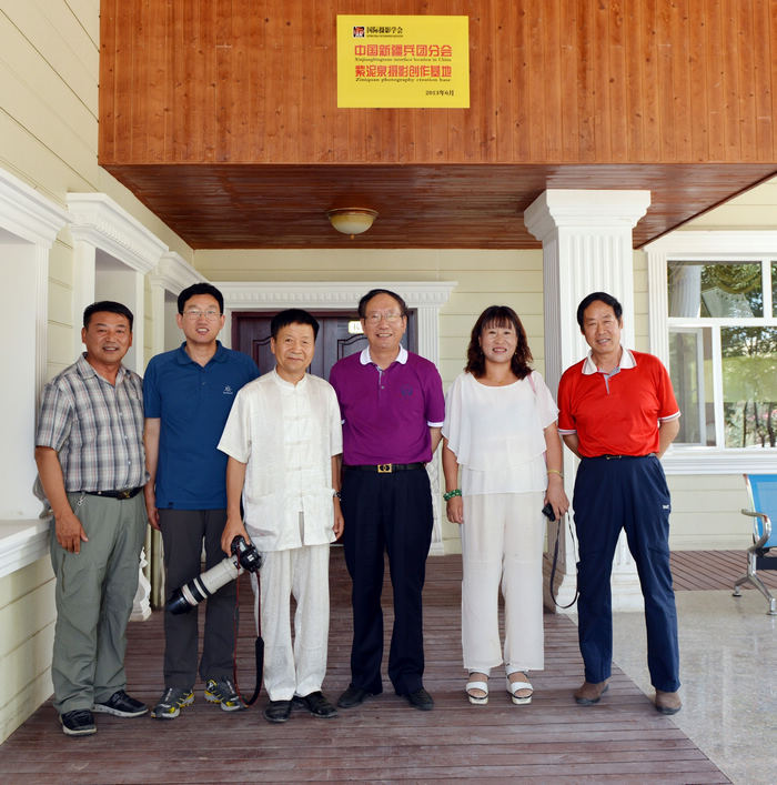 ��һ�ֻ���ϯ�����ƣ��Ҷ�ѧ��칫����������������ֻ�������ϯ��־��������ѧ����ϯ���䣬����ֻ�ִ���� ...