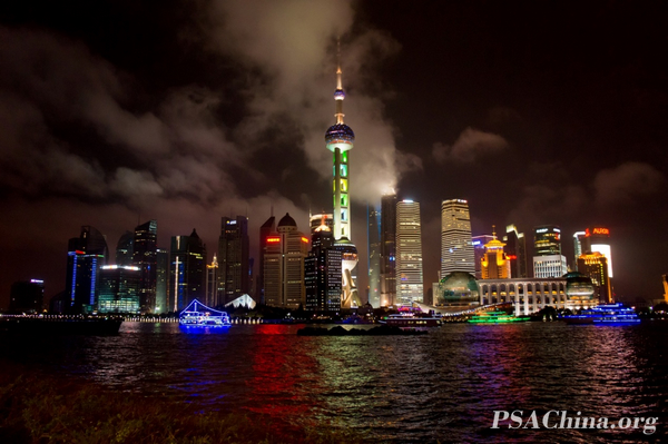 03.������Ʒ������������ҹ��(��)��Oriental Pearl at Night.jpg