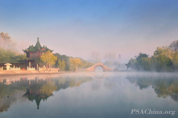 07.�˽�����Ʒ������ʮ����֮����24 Bridge Morning.jpg