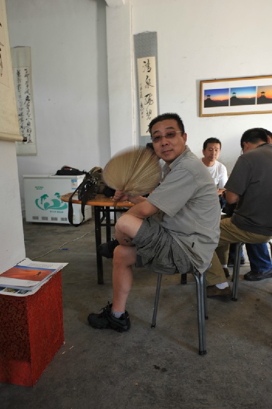 ˧������