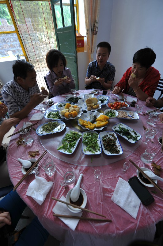 ����ɫũ�Ҳ�