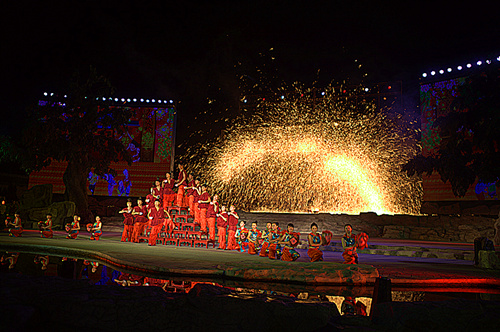 ����̨��