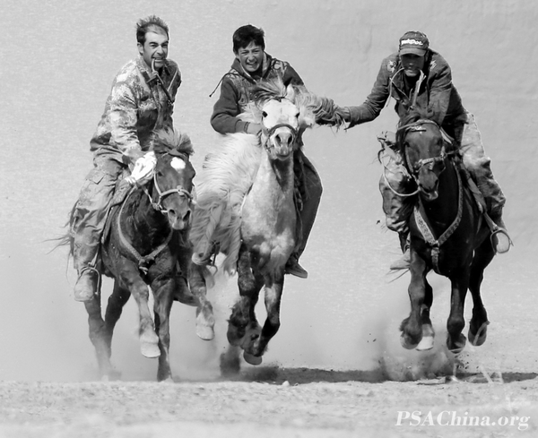 08.��־����Ʒ��������֮�ߡ�Buzkashi 7.jpg