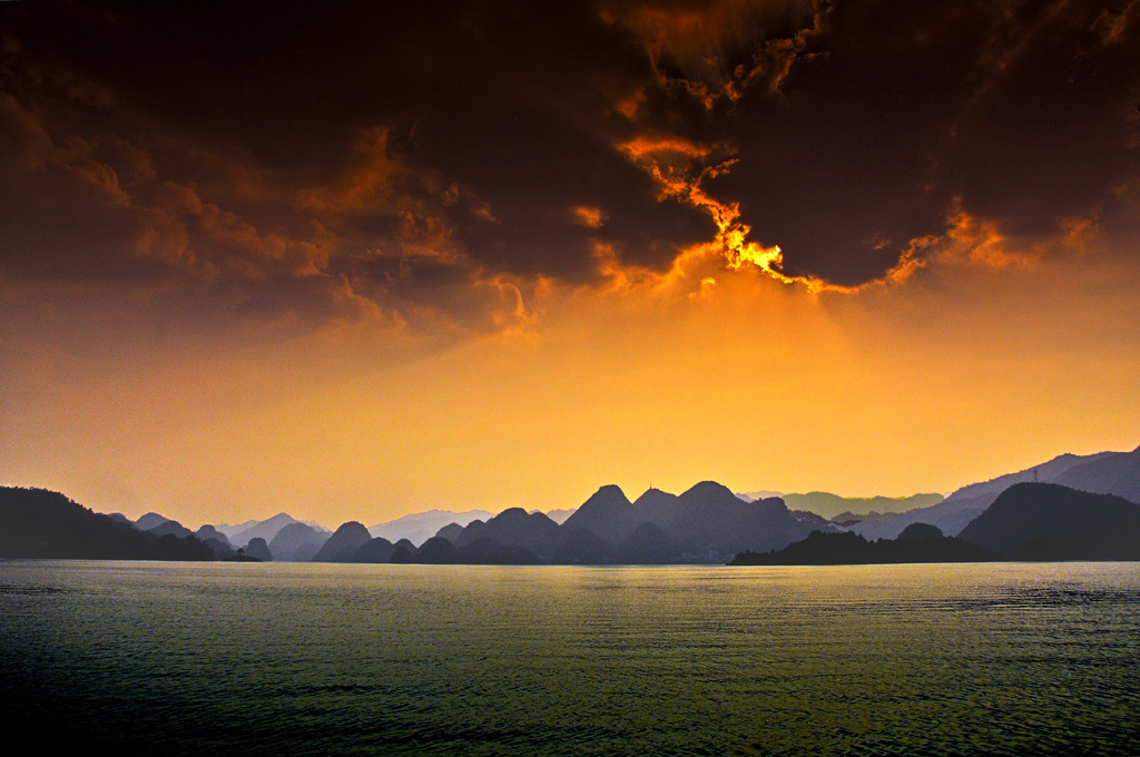 �ٻ�������