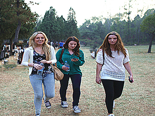 ��������