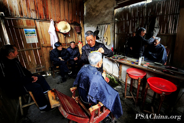 08.������Ʒ�������������꡷TOWN BARBER SHOP.jpg