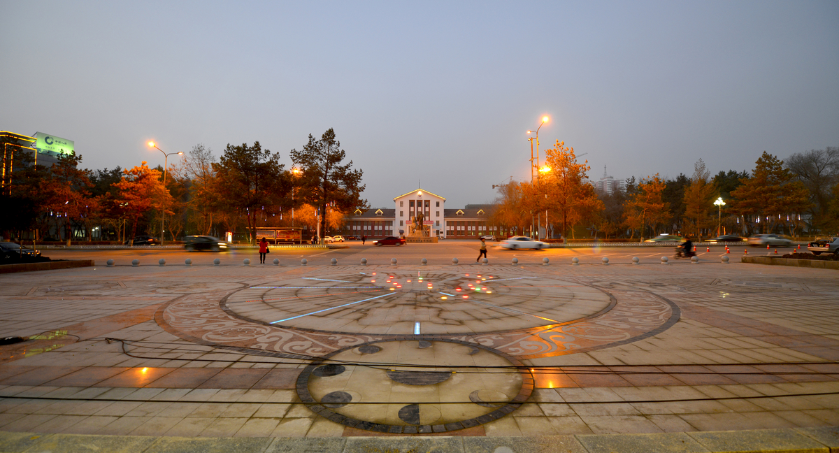 �㳡�����¾���2 (4).jpg