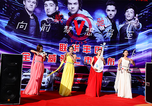 2013��11��16��������Ƭ��չguo01 024.jpg