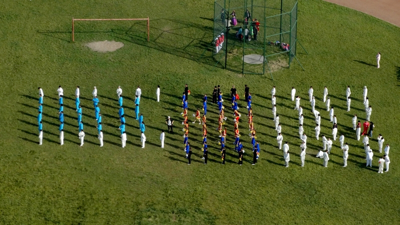 Զ��ʯ���Ӻ�ɽ�ֵ������˶��� (4).jpg