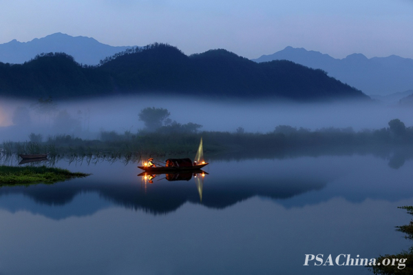 13.�쾩ƽ��Ʒ�������Fishing boat.jpg