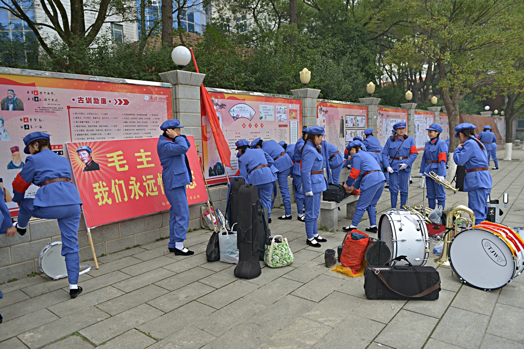 ��Ա������׼������