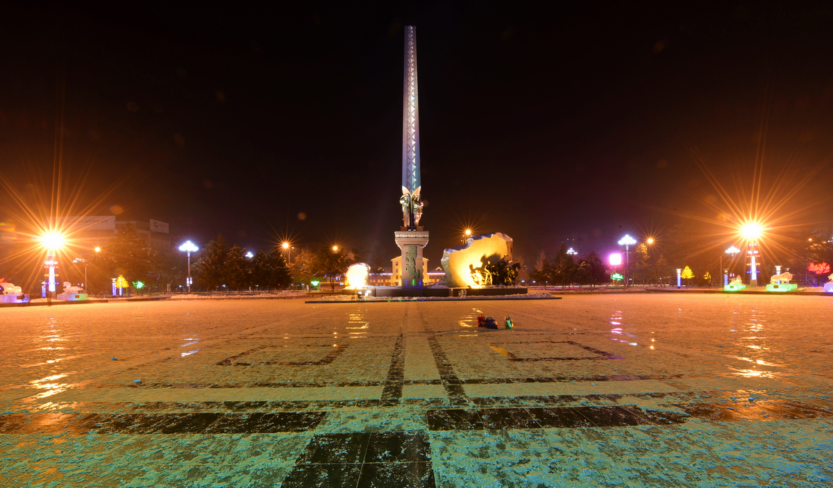 ������ҹ��������㳡 (6).JPG