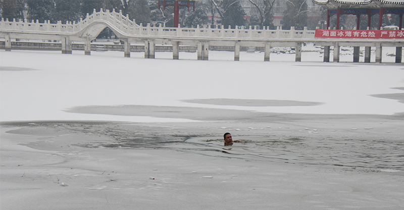 2014��2��6�յ�һ��ѩ��Ƭ 0611.jpg