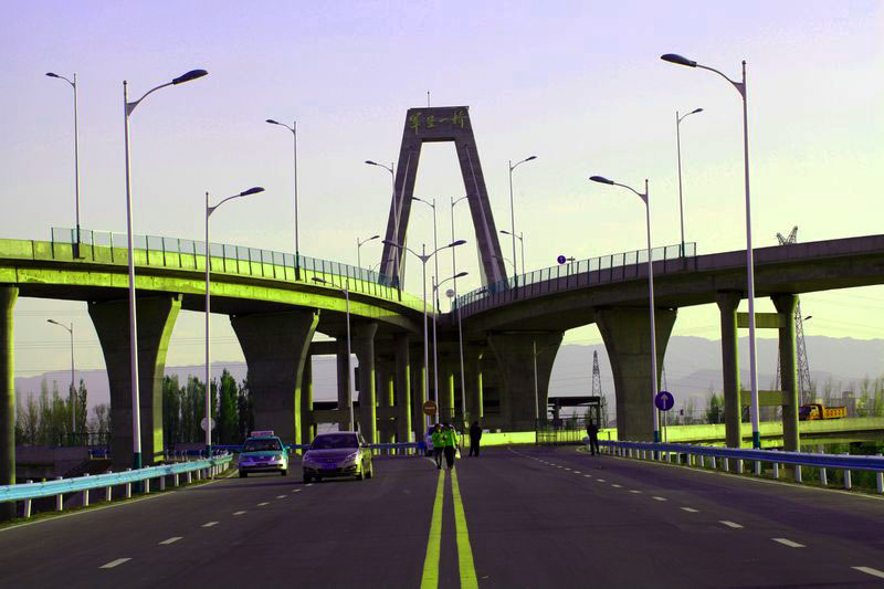 ʯ�Ǿ��ѵ�һ�ţ�