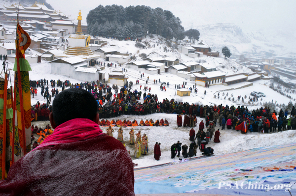 13.��Ծ��Ʒ������Ľ��ա�Buddhist festival.jpg