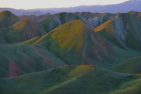 ��ɽ���³�����ԡ��