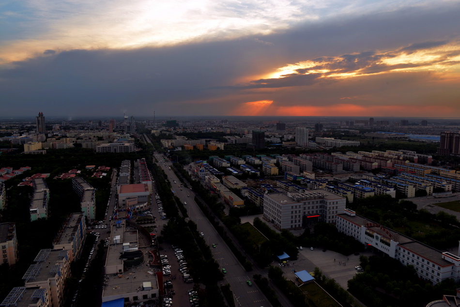 ϼ��    ������