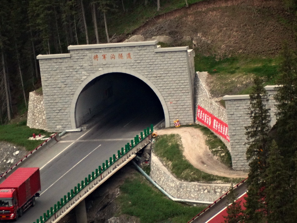 ��������    ������