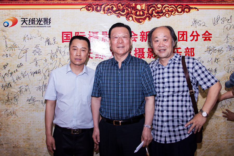 ���ֲ����κ���Ӱ�� 