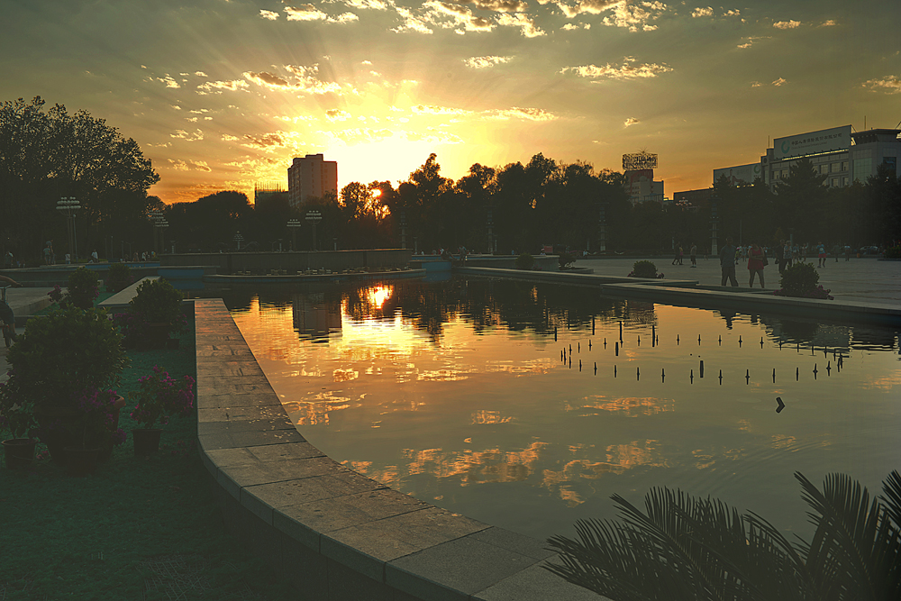 ��ˮ�ص���ϼ  ����