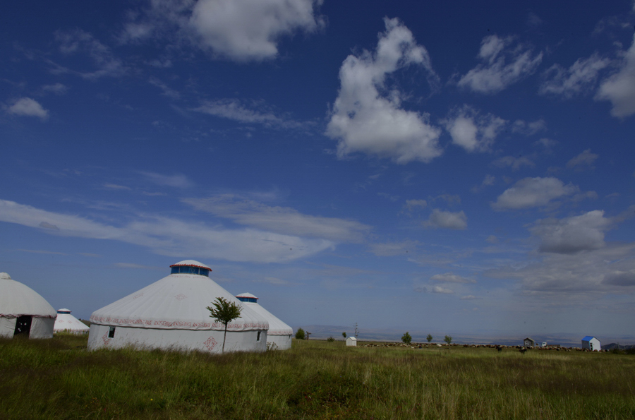 ��ɽ����ѩ��������