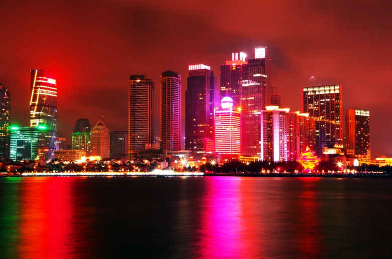 �ൺ���Ĺ㳡