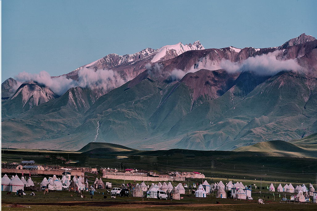 ɽ����    ������