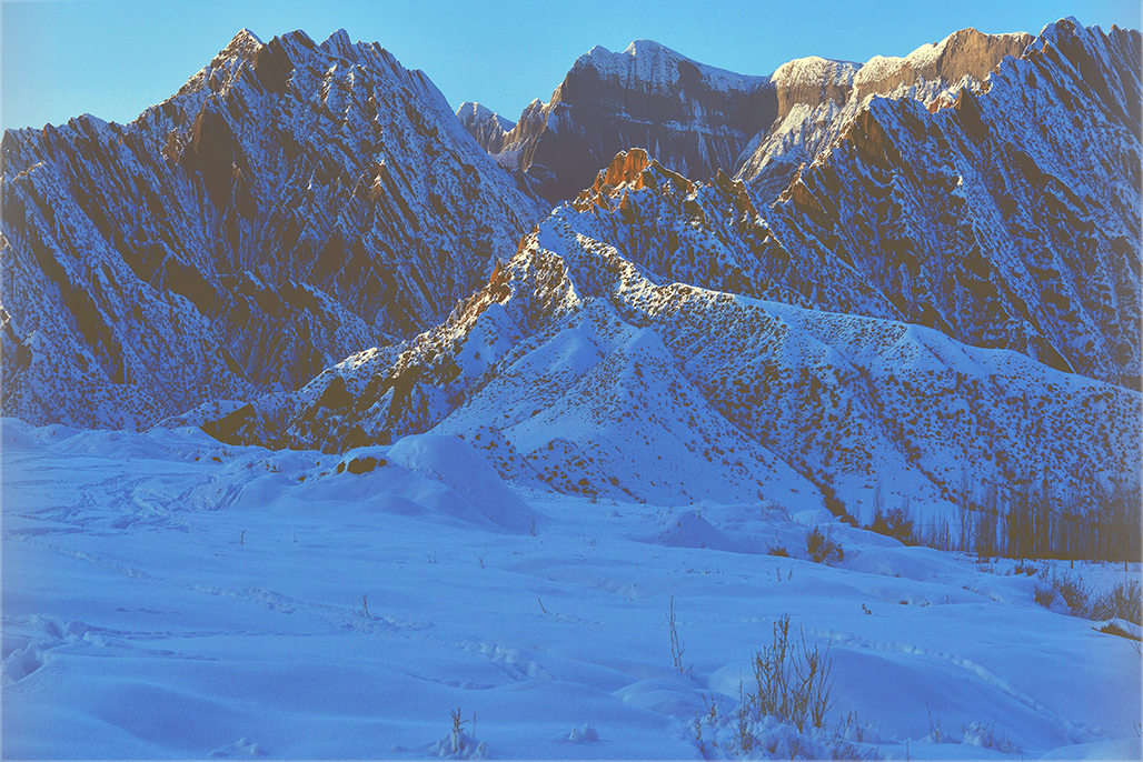 ѩɽ��Ⱦ   ������