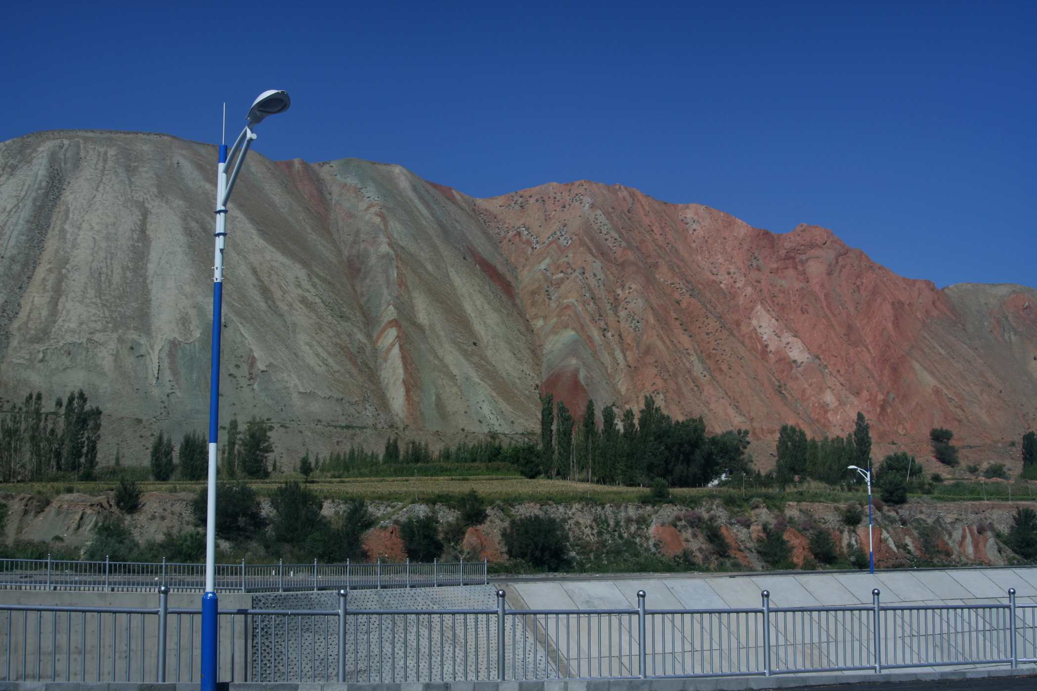 ��Ƭ 037_����.jpg