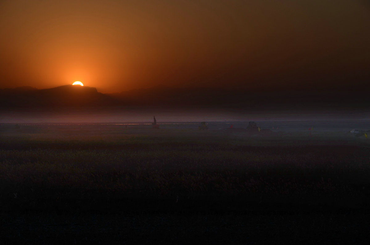 ����Ļ�е�����˹��ϵ��γ�