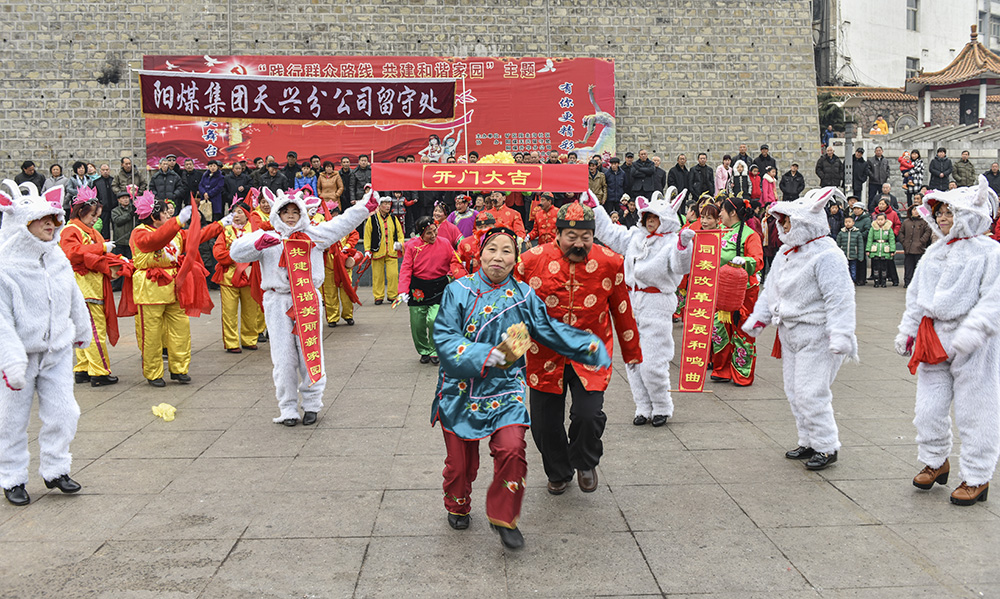 2015��2��18���Ŀ������ݽ�ͷ�ݳ� a2951.jpg