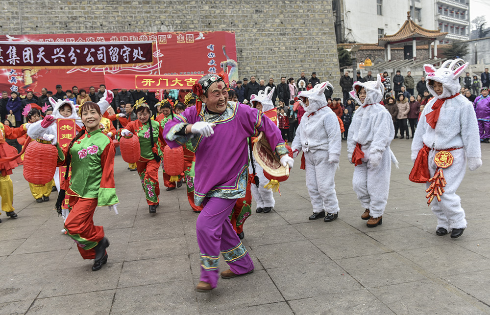 2015��2��18���Ŀ������ݽ�ͷ�ݳ� a3181.jpg