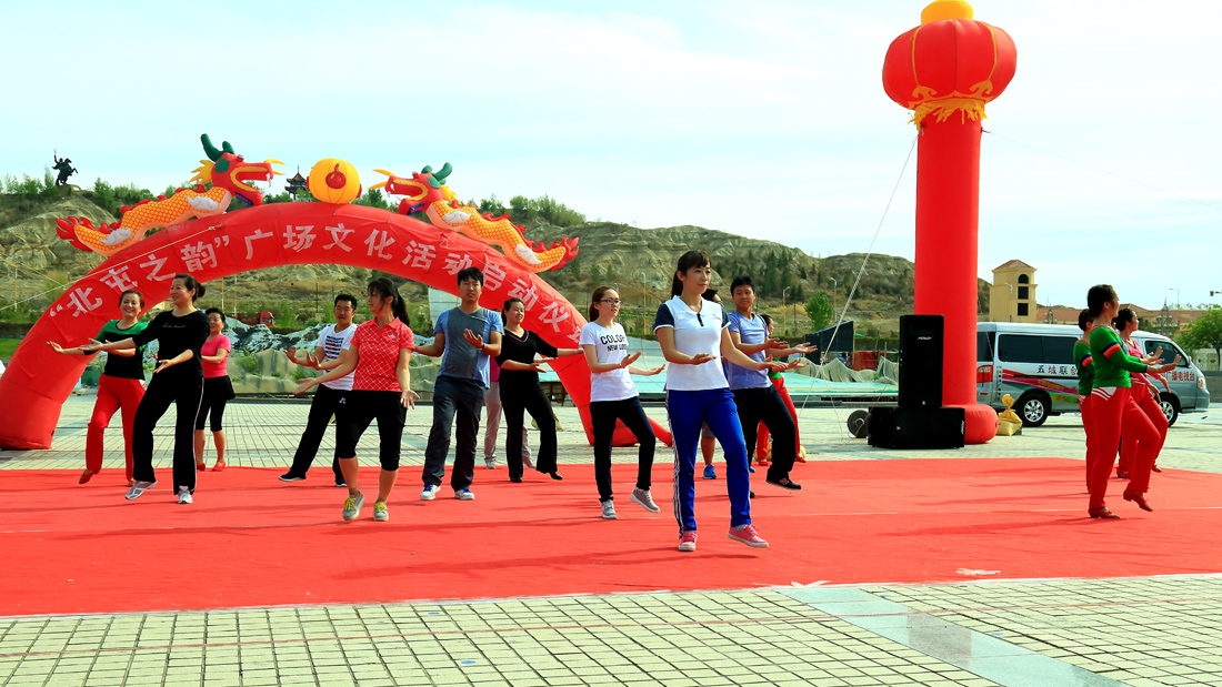 ����֮�ϣ�һ��Сƻ�� (3).JPG