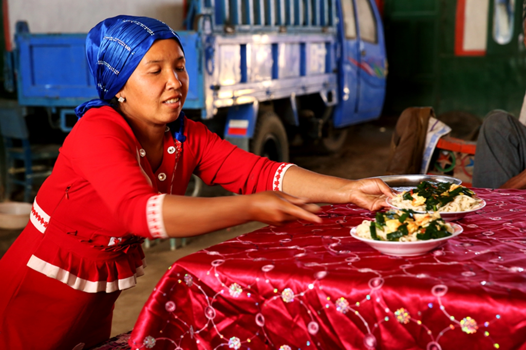 ��������