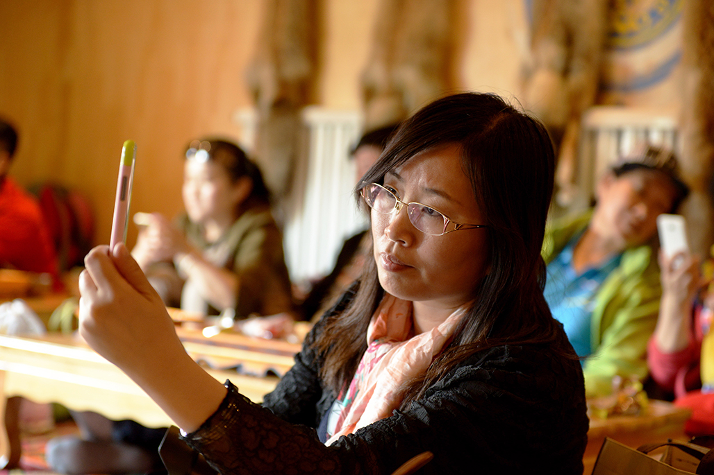 �۾�����    ������