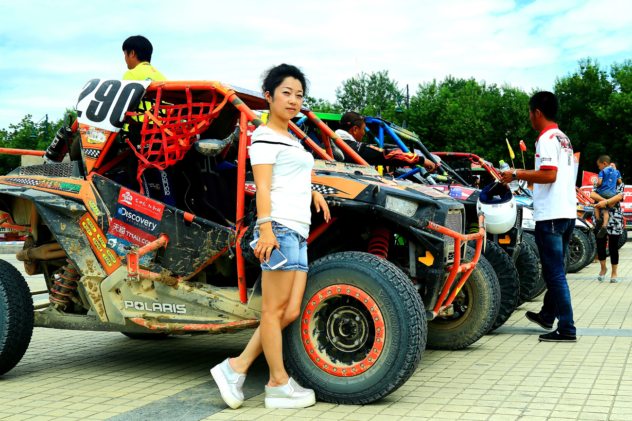 ����������һ����Ů���� (3).jpg