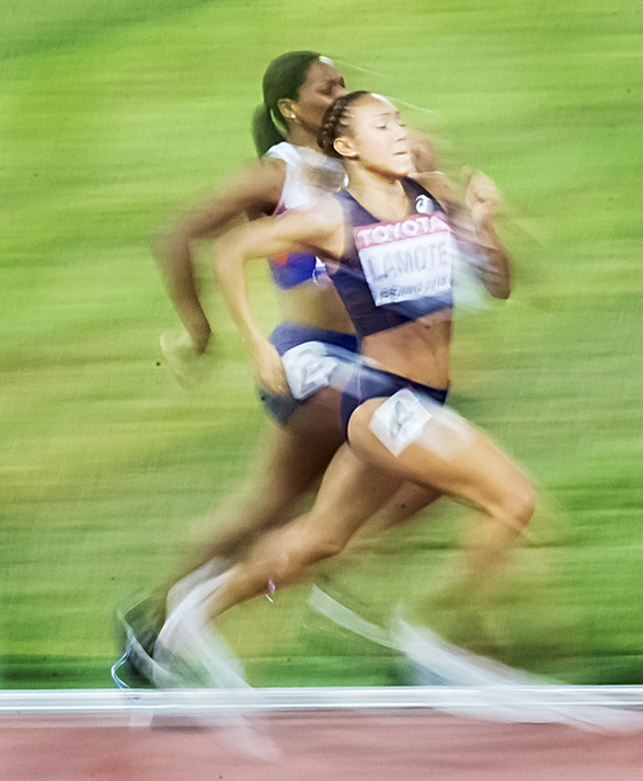 800�װ����