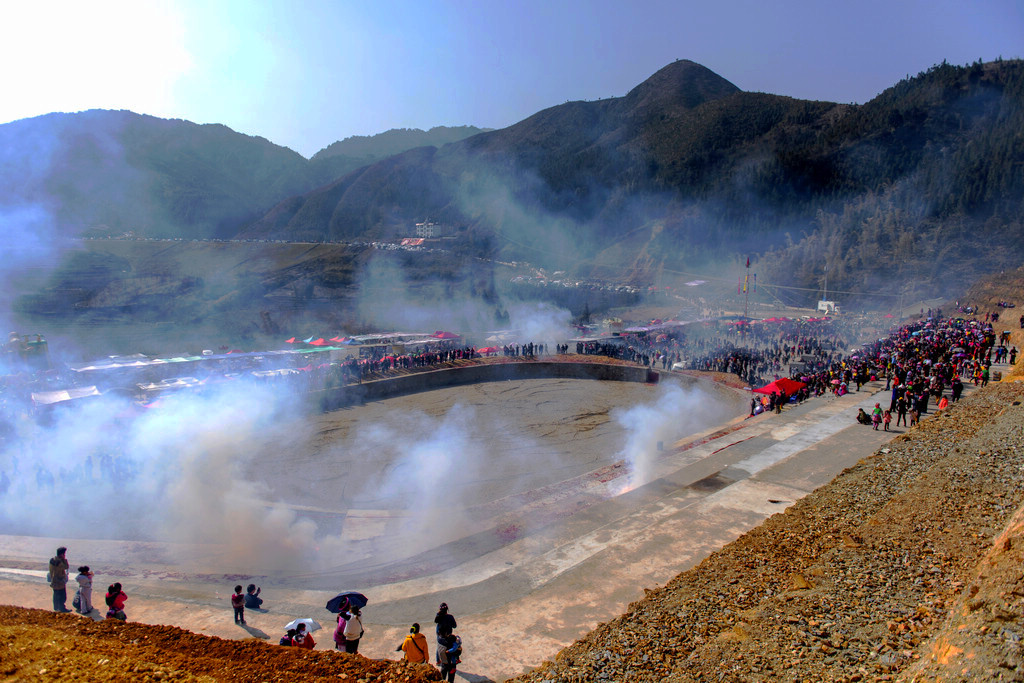 ��ɽ�ڿ���