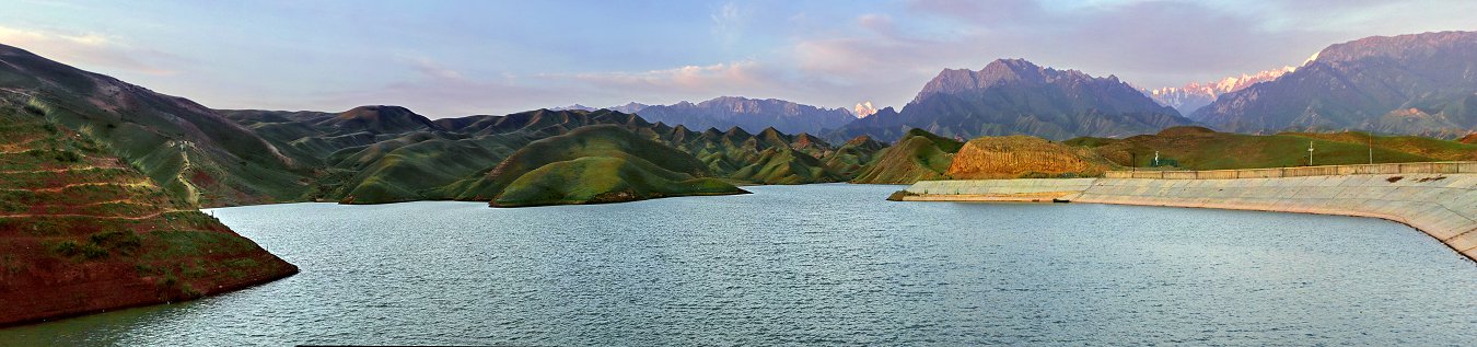 QQD42560 Panorama.jpg