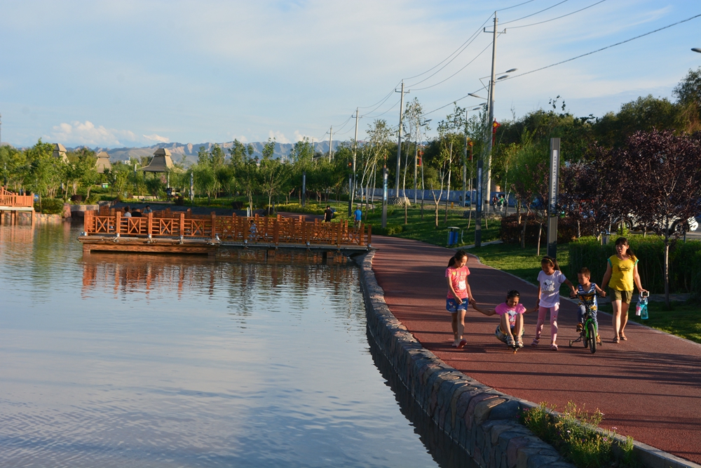 ���ܷ羰1 398_����.jpg