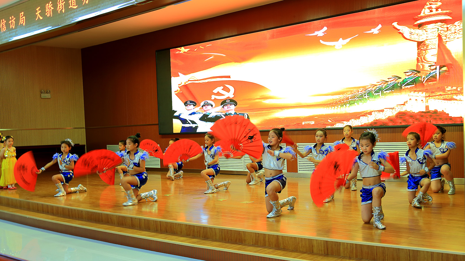 ��һ���� (11).jpg