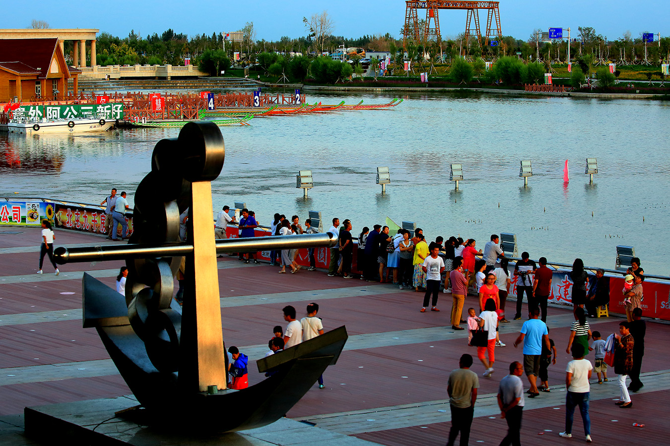 ����ҹɫ (2).jpg