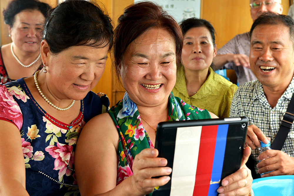 ����   ������  13899523109.JPG